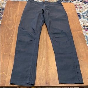 Arc’teryx Men’s A2B commuter pant